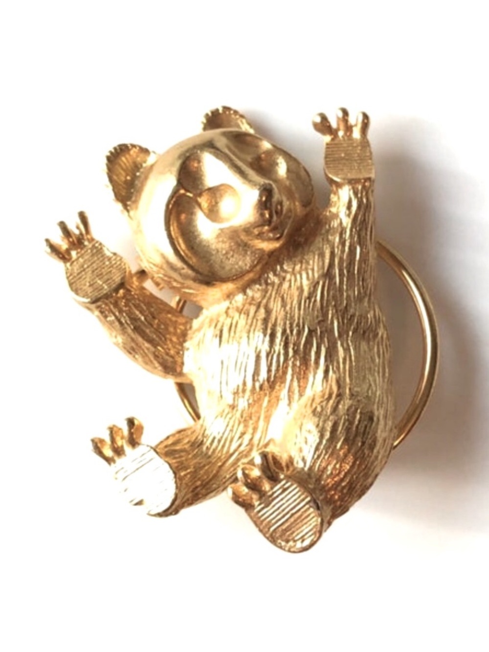 Gold Panda Scarf Ring – Luxe Gold Tone Accessory